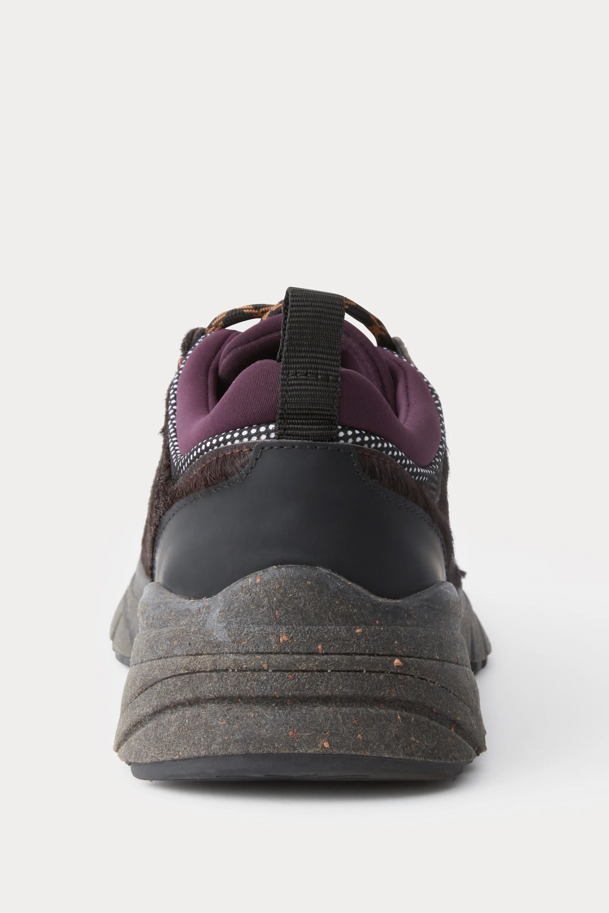 Pilla Sneaker - Image 15